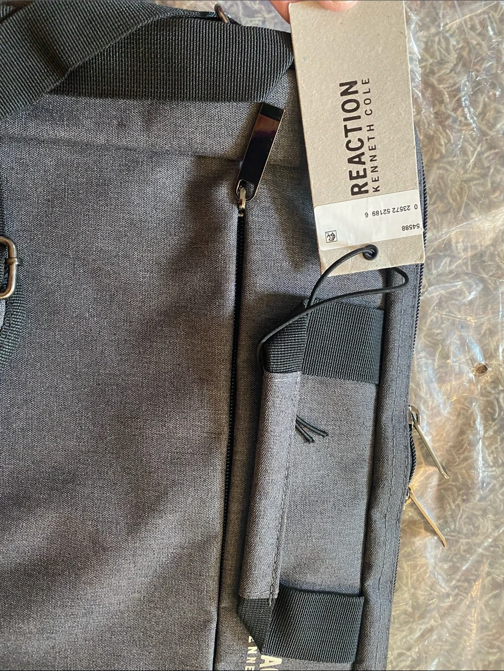 Kenneth Cole Reaction Dark Gray Laptop Messenger Bag